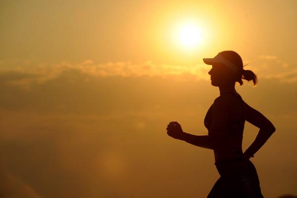running runner long distance fitness 40752